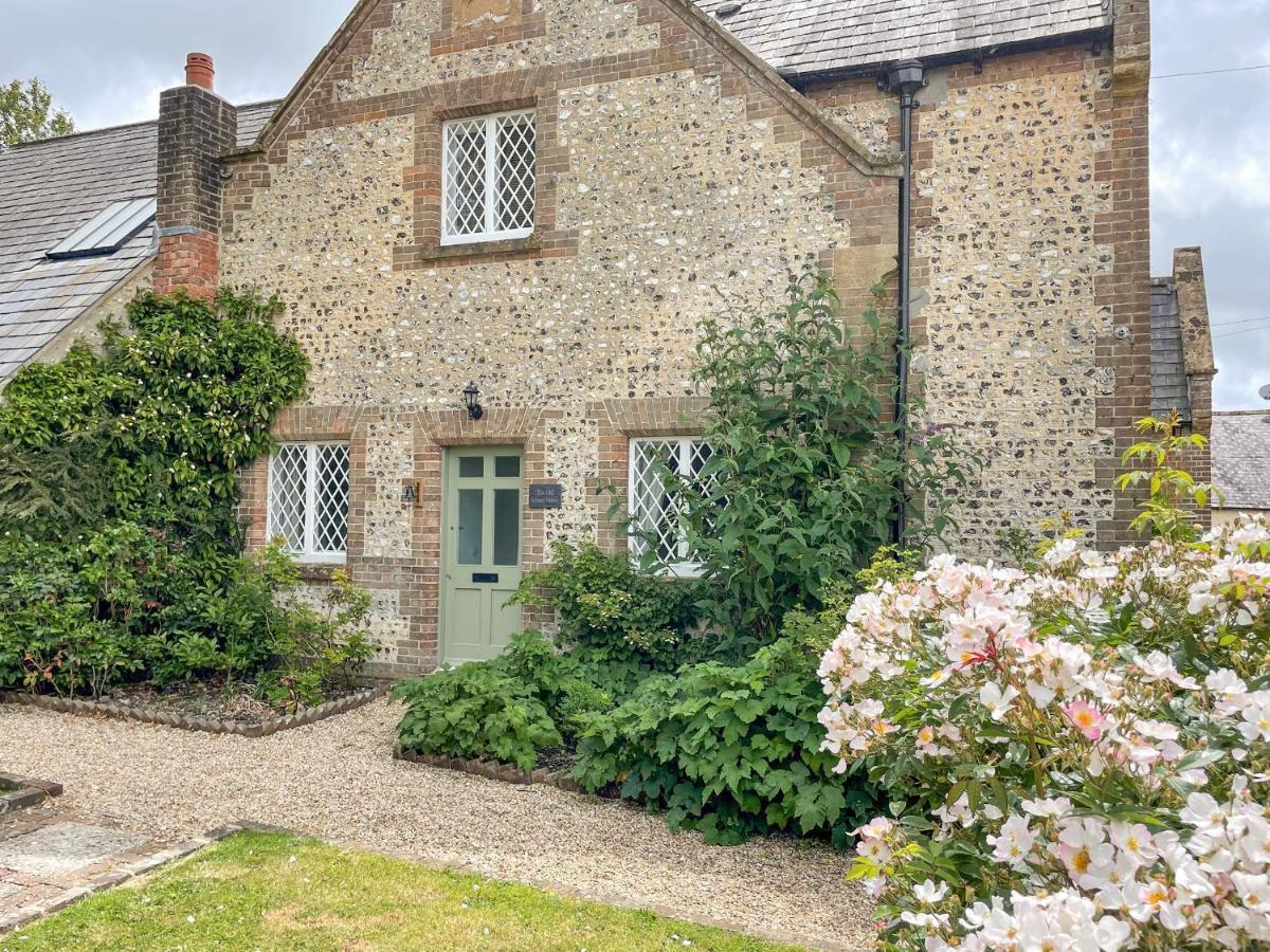 The Old School House Villa Dorchester Exterior photo